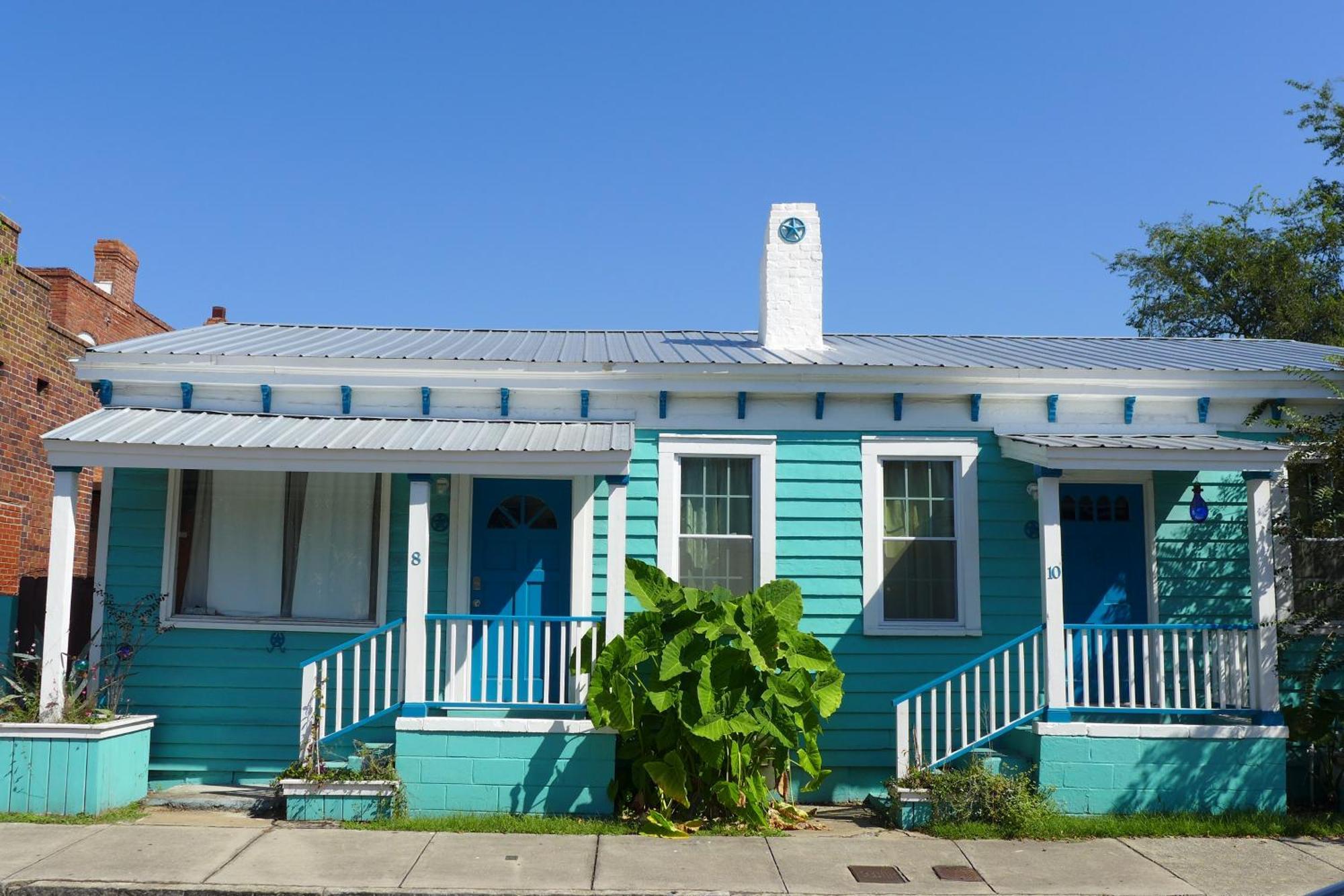 Stella Blue - 10 Apartment Savannah Exterior photo